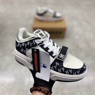 [ROOM95] Giày thể thao sneaker (MLB_50) Mid Classic Monogram NY đen