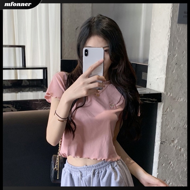 Áo Croptop Ngắn Tay Cổ Tròn Thêu Họa Tiết Ngọt Ngào
