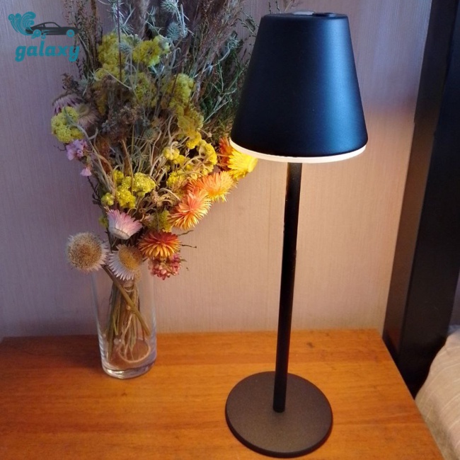 Galaxy Đèn Led Để Bàn Cảm Ứng 3 Màu Có Cổng Sạc Usb