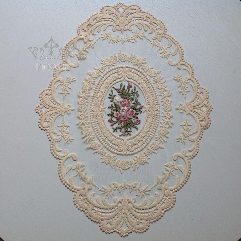 1 Khăn Trải Bàn Chất Liệu Polyester Kích Thước 31 * 42cm