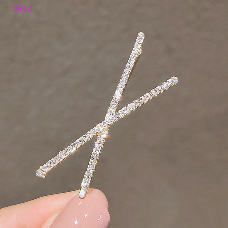 Bộ 2 Kẹp Tóc Chữ X Đính Đá Pha Lê Đơn Giản