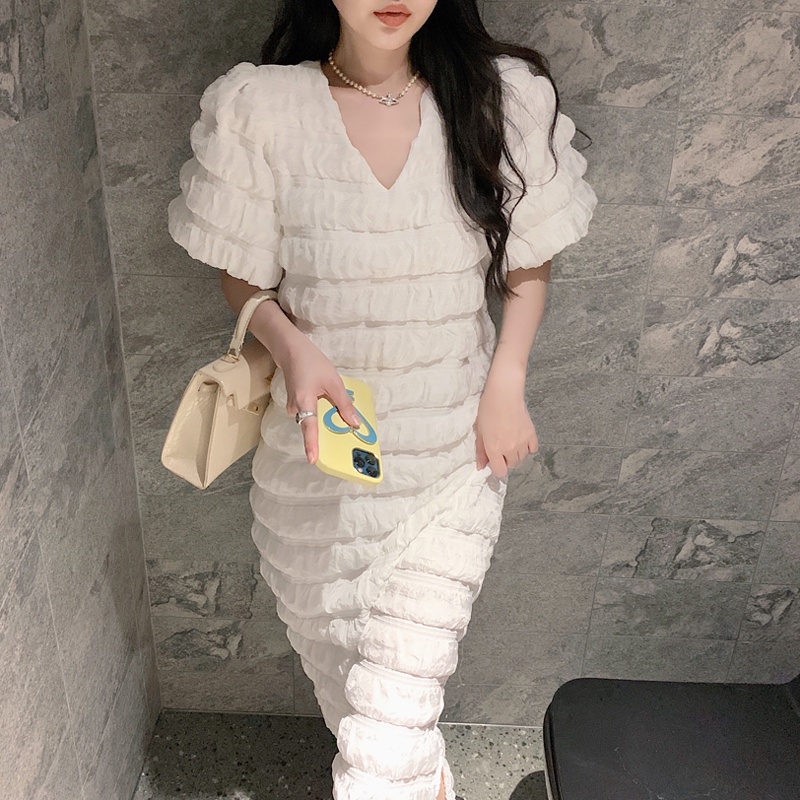 Đầm Dài Rộng Cổ Chữ V Tay Phồng Mùa Hè Mẫu Mới 2023 Dành Cho Bạn Nữ