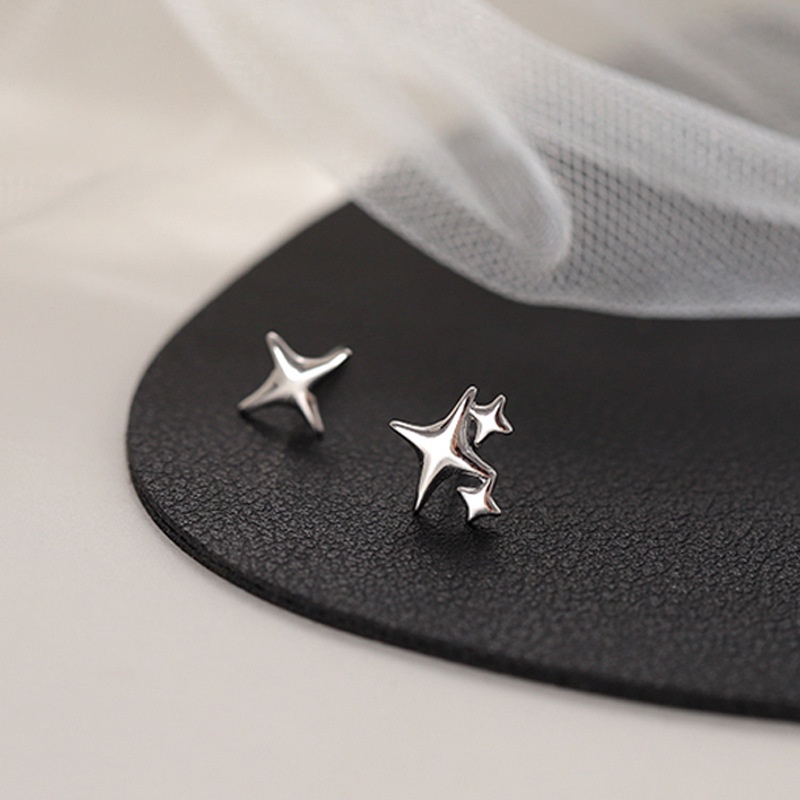 Khuyên Tai Ngôi Sao Thời Trang Cá Tính
