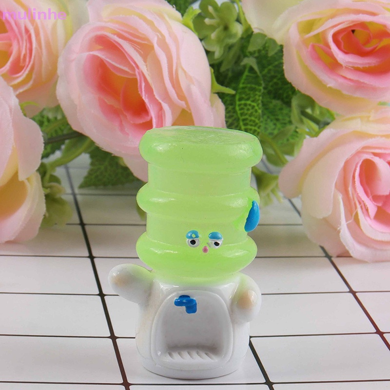 Đồ Chơi Máy Nước Phát Sáng Mini Trang Trí Xe Hơi