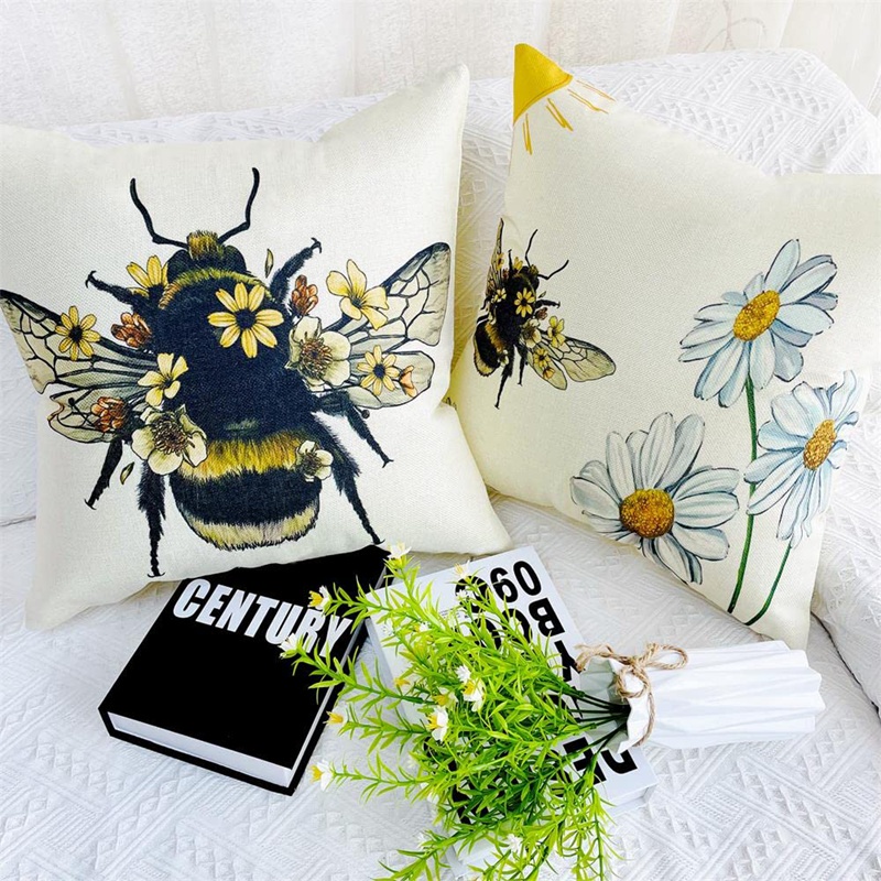 Bộ 4 Vỏ Gối Họa Tiết Chú Ong Trang Trí Nhà Cửa 18X18