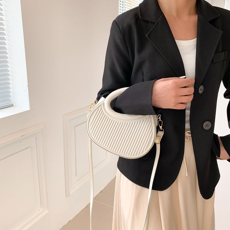 Túi Xách Đeo Vai Hình Tròn Cỡ Nhỏ Màu Sắc Ngọt Ngào Thời Trang Cho Nữ