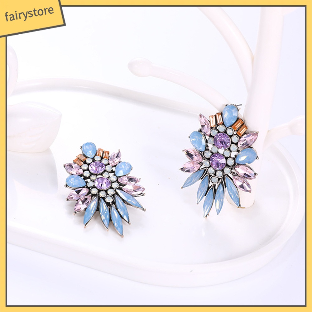 Bông Tai Đính Đá Pha Lê Giả Thời Trang Dành Cho Nữ