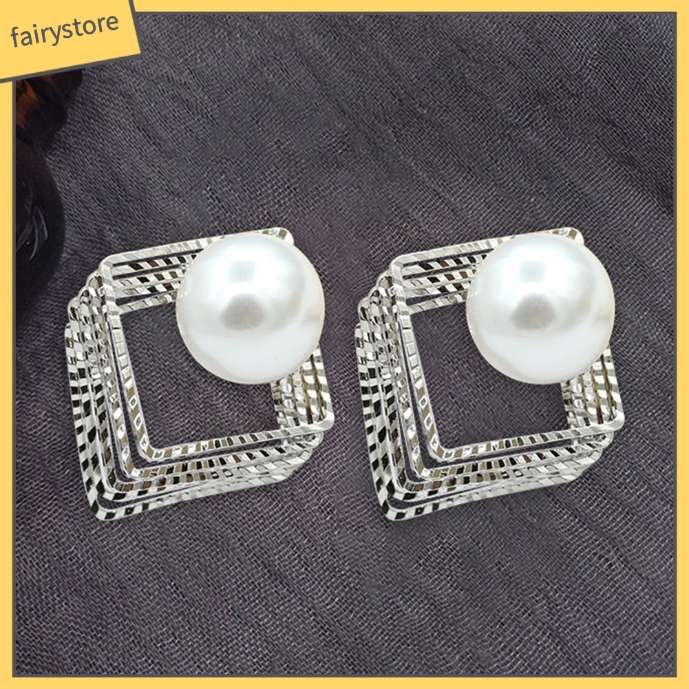 Bông Tai Nhiều Lớp Đính Ngọc Trai Giả Thời Trang Dành Cho Nữ