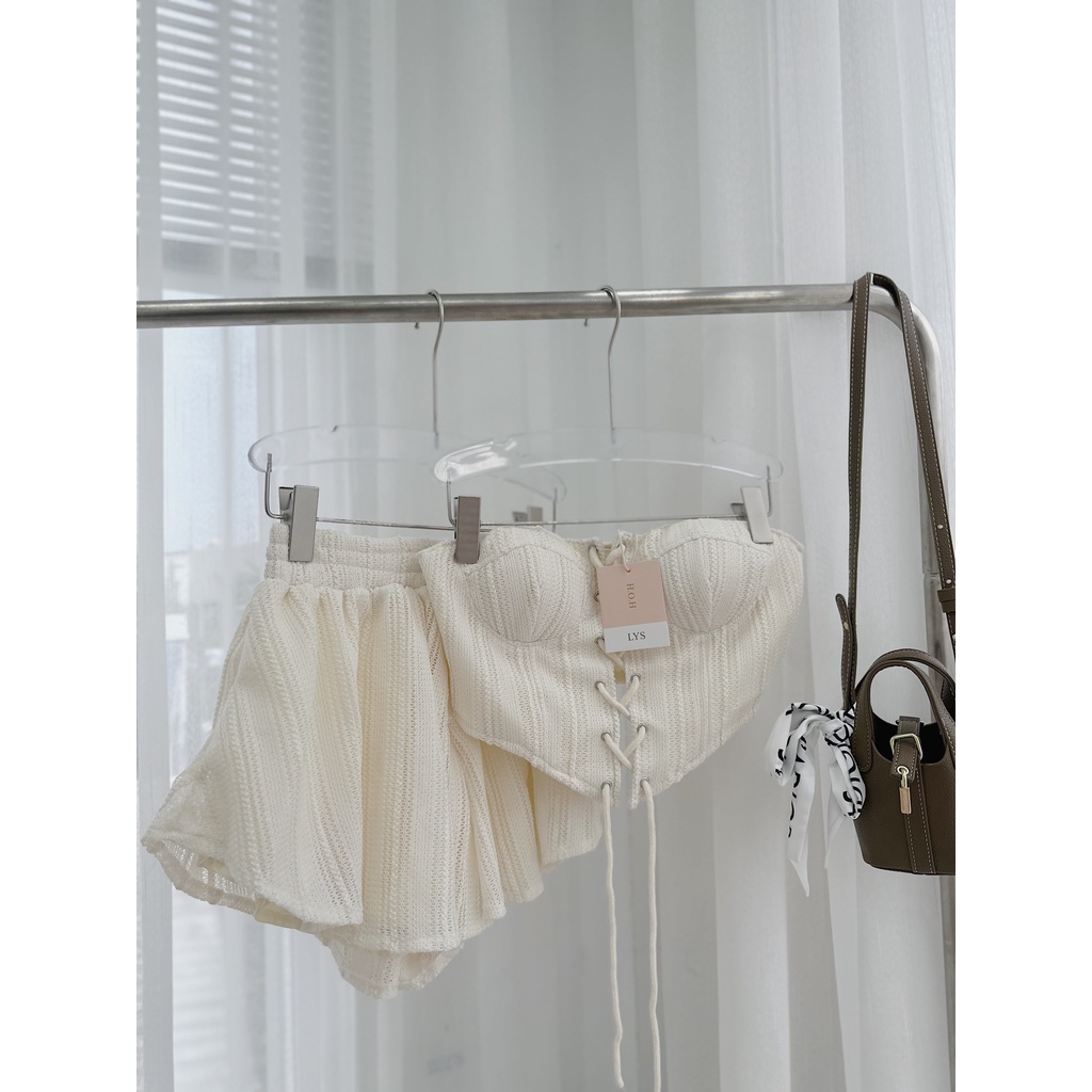 Set croptop ống đan dây ngực + short váy
