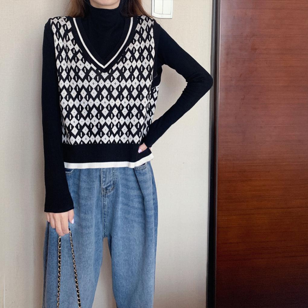 Áo Sweater Dệt Kim Sát Nách Cổ Chữ V Kẻ Sọc Thiết Kế Trẻ Trung Cho Nữ