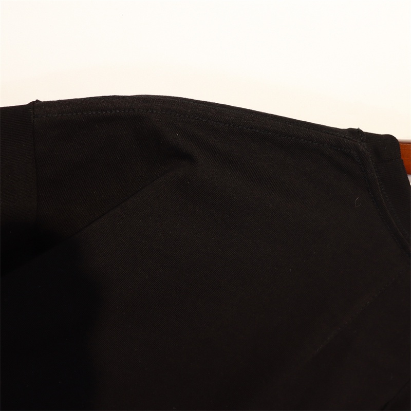 Áo Thun Ngắn Tay In Logo Thời Trang Xu Hướng Mới Nhất Năm 2023 Dành Cho Nam R-u88