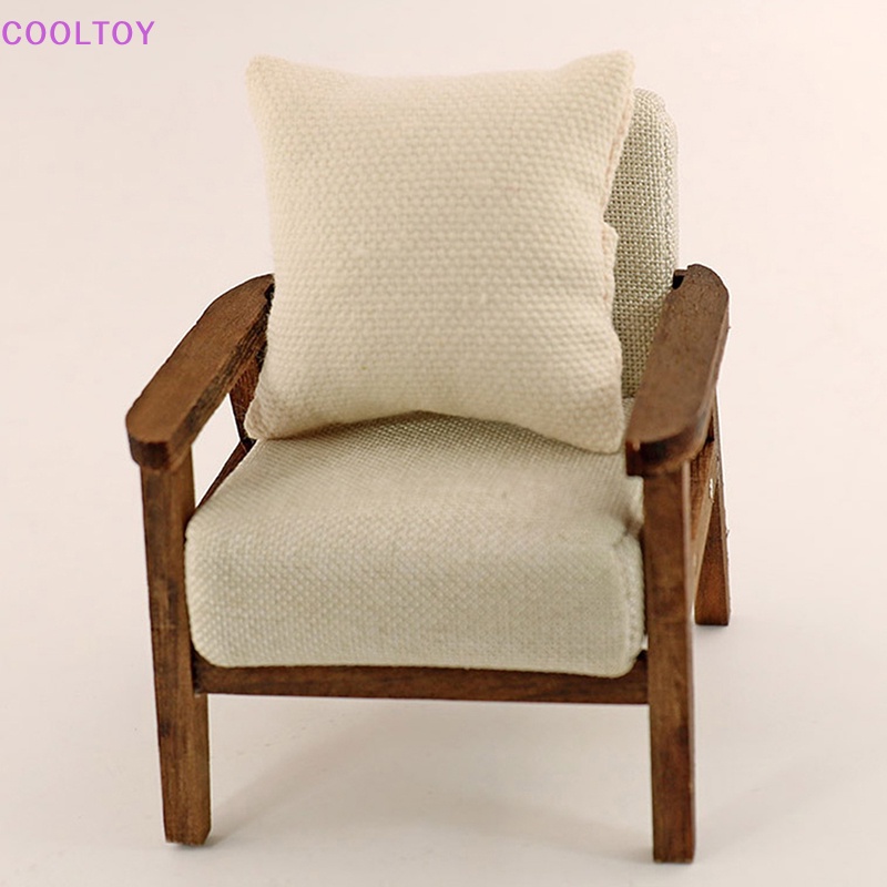 Cooltoy Set 2 Gối Đệm sofa Cho Nhà Búp Bê Tỉ Lệ 1 / 12