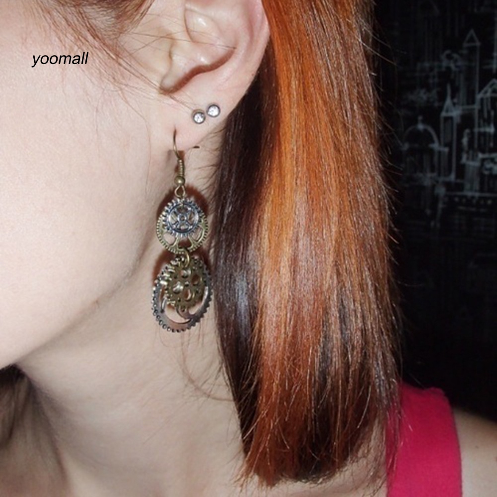 Khuyên Tai Hình Bánh Răng Phong Cách Steampunk