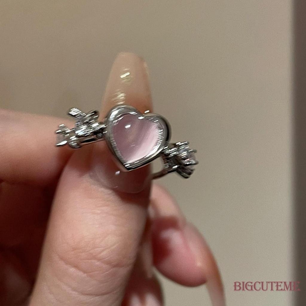 Nhẫn Đính Hôn Hình Trái Tim Đính Đá Pha Lê Màu Hồng Có Thể Điều Chỉnh Thời Trang Cho Nữ