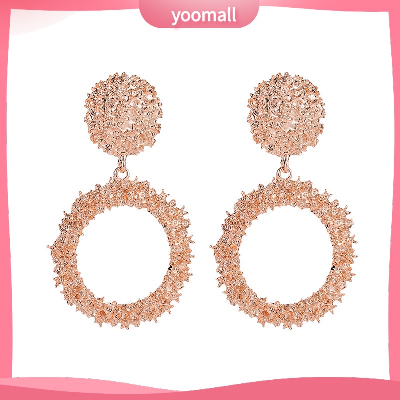 Bông Tai Kim Loại Hình Tròn Lớn Họa Tiết Retro