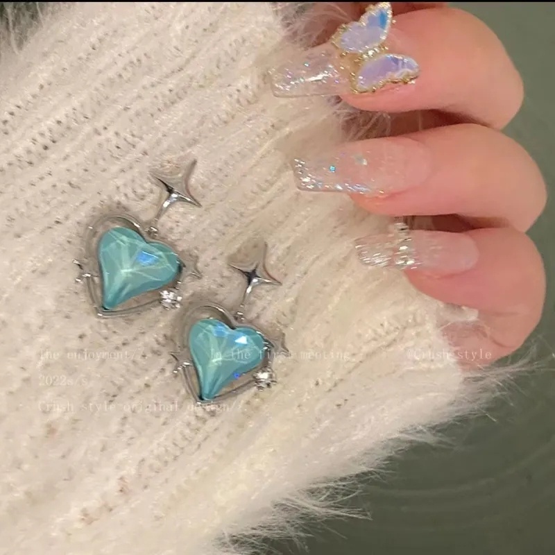 Bông Tai Hình Ngôi Sao / Trái Tim Đính Đá Thời Trang Vintage Hàn Quốc