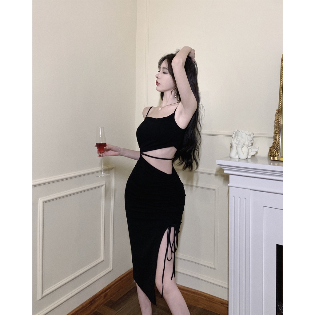 Đầm Hai Dây Thiết Kế Khoét Eo Xẻ Tà Phong Cách Mới Cho Nữ