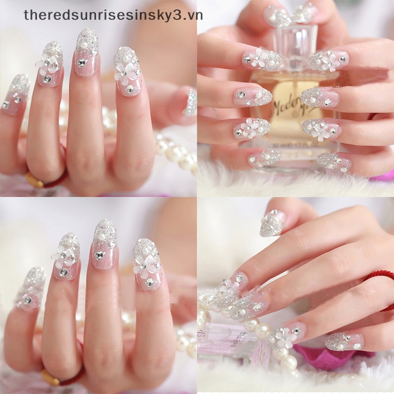 Móng Tay Giả 3D Màu Trắng Thời Trang Cho Cô Dâu
