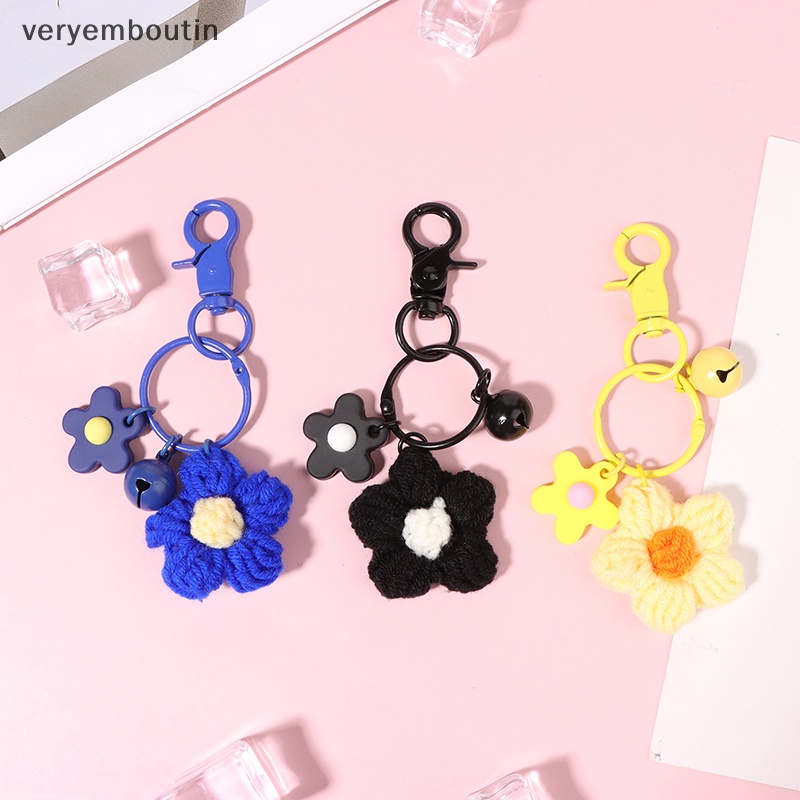1 Móc Khóa Hình Bông Hoa Bằng Len Dễ Thương