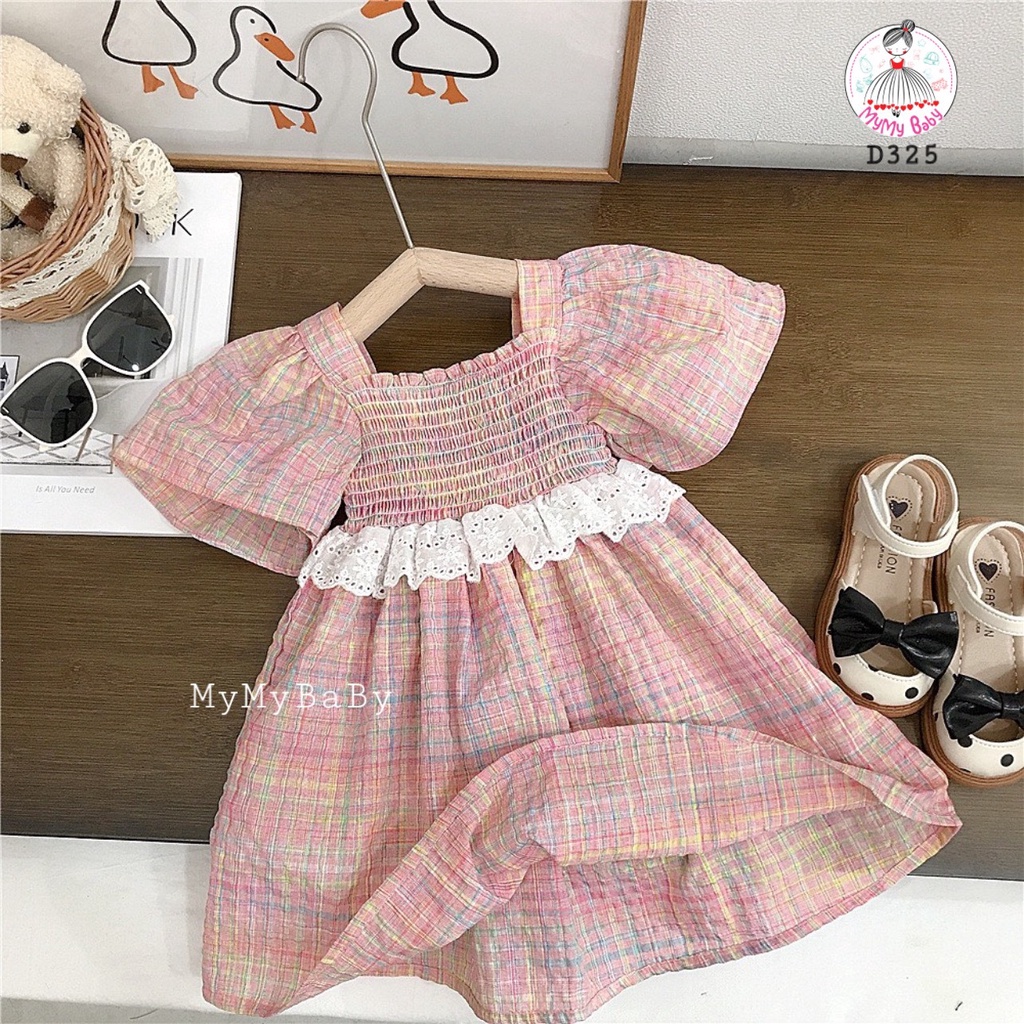 Đầm caro hồng bo chun phối ren giữa eo sành điệu