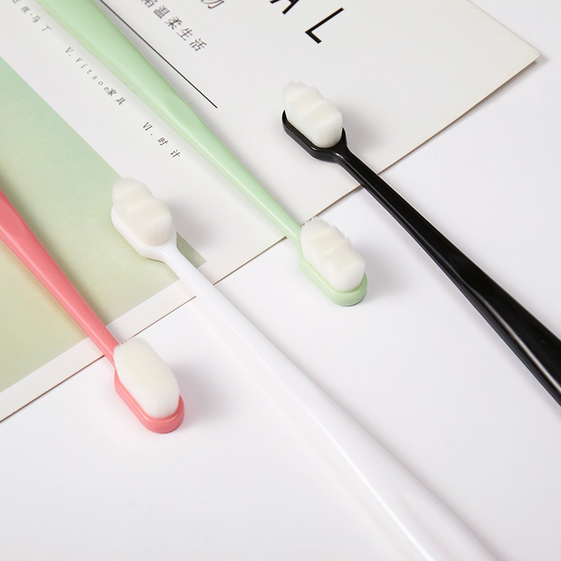 Bàn chải đánh răng lông mềm Không Đau Nướu Thiết kế 12.000 sợi lông tơ siêu mềm