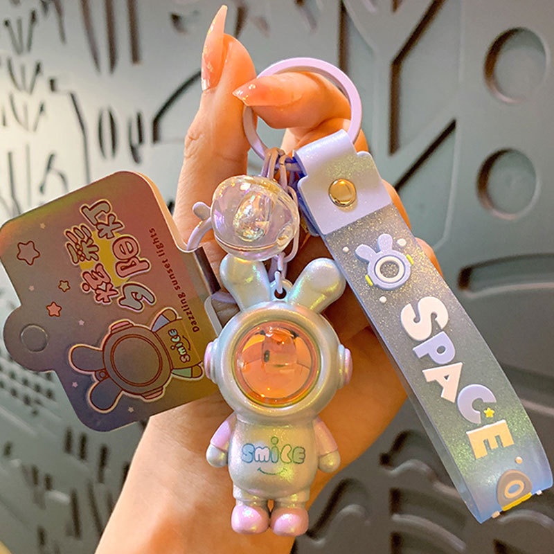 Móc khóa Thỏ phi hành gia Smile có đèn chiều hoàng hôn - Dùng móc chìa khoá xe máy, xe đạp, ô tô và phụ kiện Selfie YR