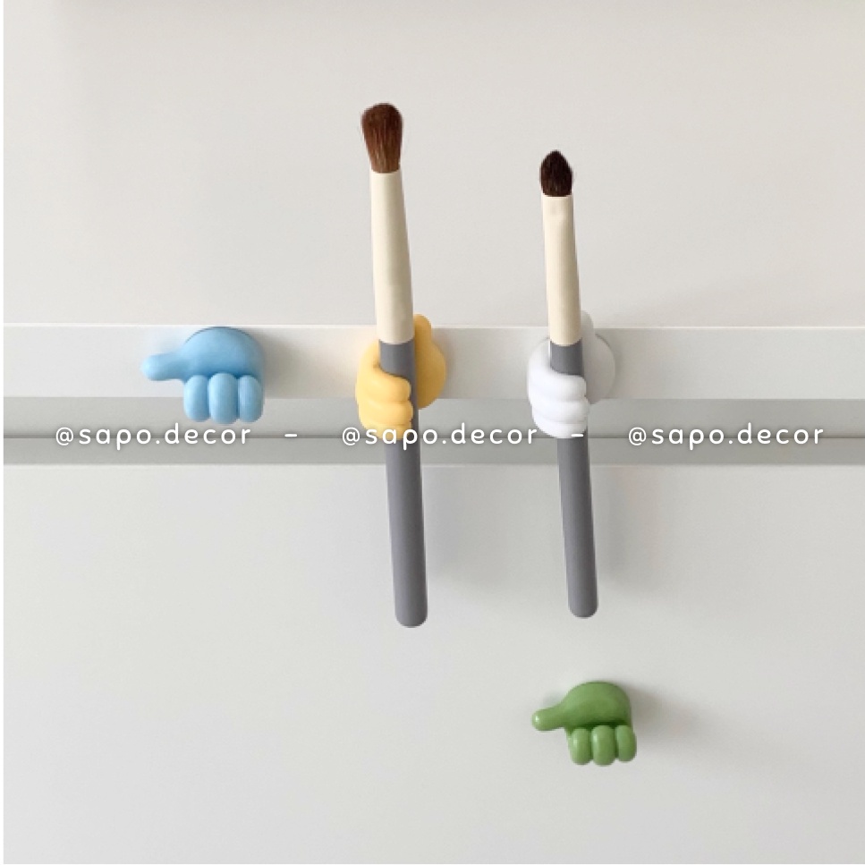 Móc treo dây sạc, gắn dây tai nghe hình bàn tay, cố định cáp sạc dán tường đa năng - Sapo Decor 1