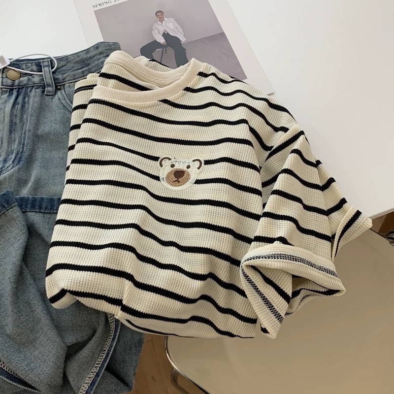 Áo thun baby tee nữ basic tay ngắn thêu gấu thêu gấu họa tiết HASCOO. TTG