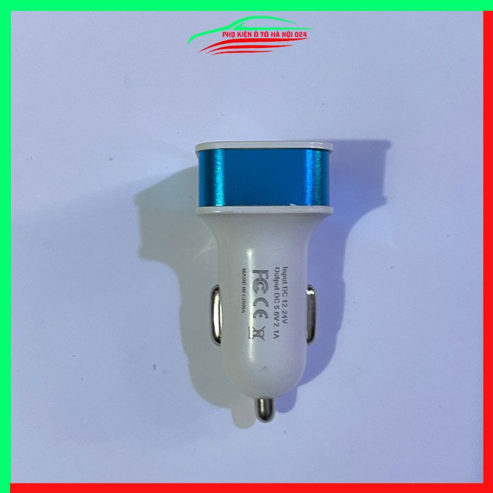 Tẩu sạc ô tô 2 đầu ra USB 5V dòng 2.1A dùng cho xe ô tô điện áp đầu vào 12V/24V