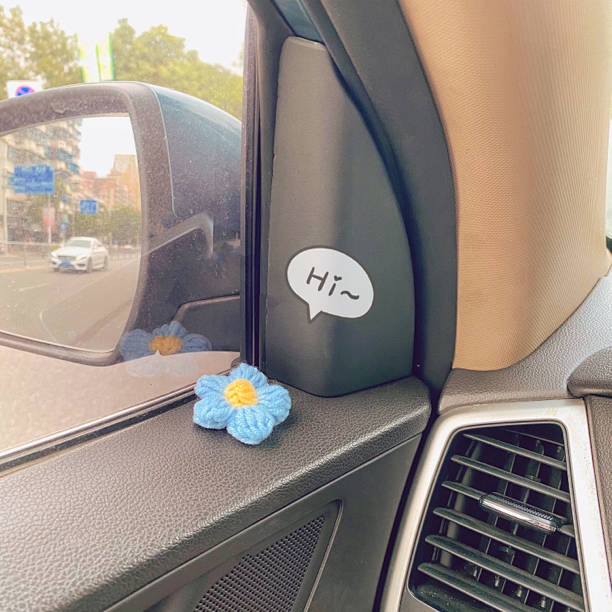 Korean Style Hyun a Small Flower Creative Car Decoration Car Accessories Cute Car Decoration Woven Puff Flower Car Interior Kffi