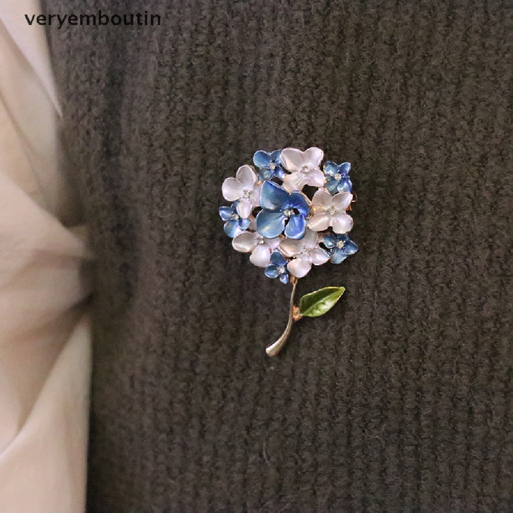 Ghim Cài Áo Hình Hoa Cẩm Tú Cầu Phong Cách Phương Tây Sáng Tạo