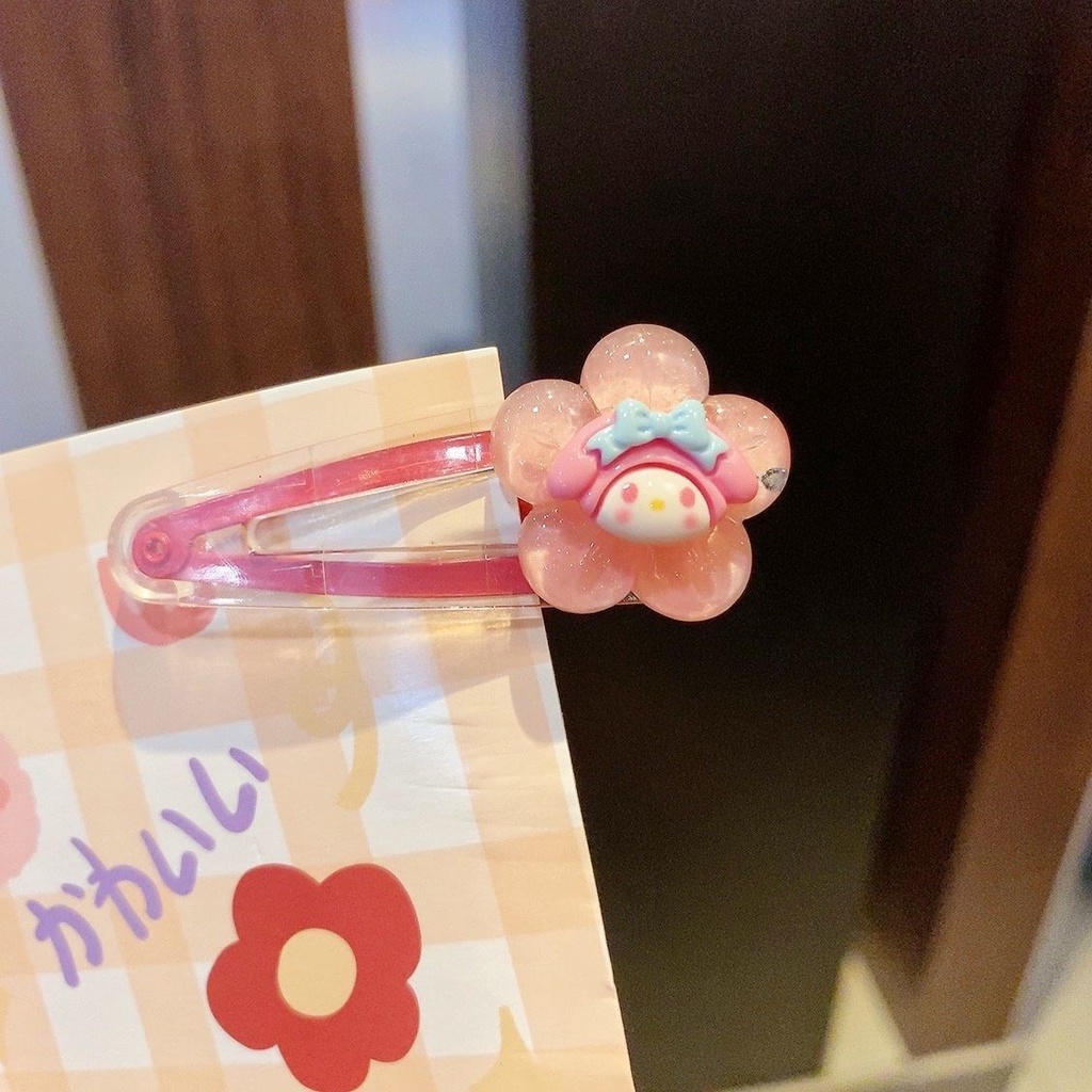 Kẹp Tóc Mái Bên Hông Trong Suốt Họa Tiết Hoa Hoạt Hình Cún Cinnamon Kuromi Sanrio Cho Bé Gái