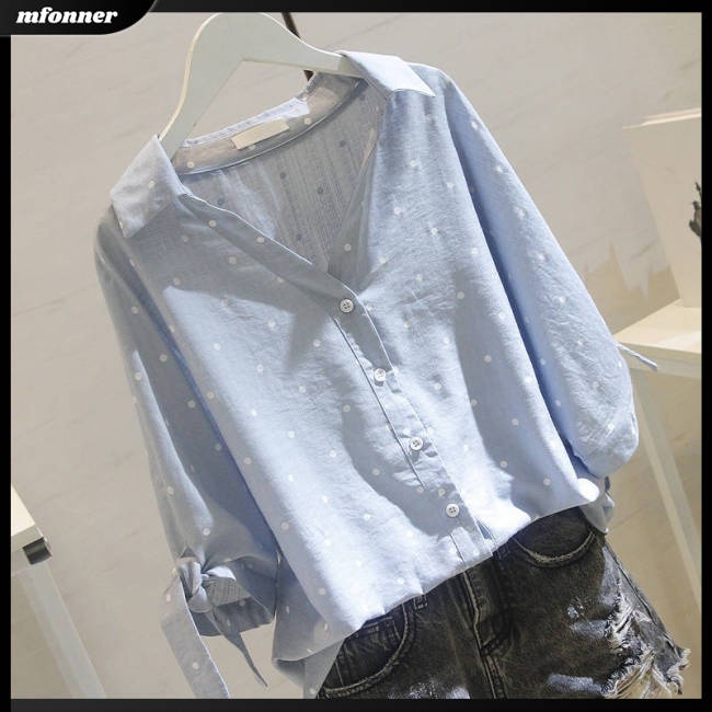 Áo Thun Nữ Tay Lửng Dáng Rộng Cổ Chữ V Họa Tiết Chấm Bi Thời Trang