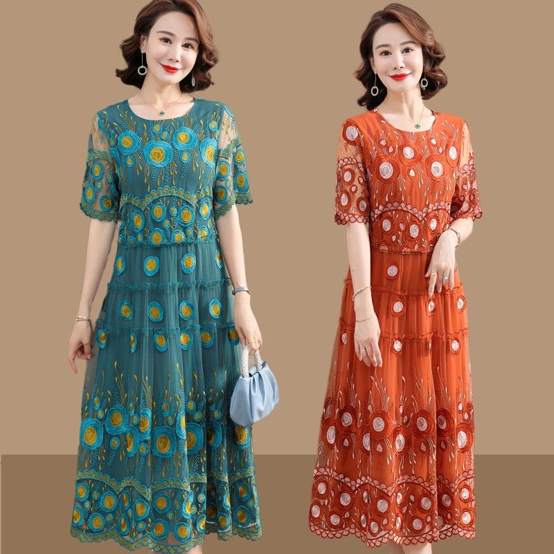 Đầm Dài Qua Gối Phối Ren Phong Cách Mới Cho Phụ Nữ Trung Niên