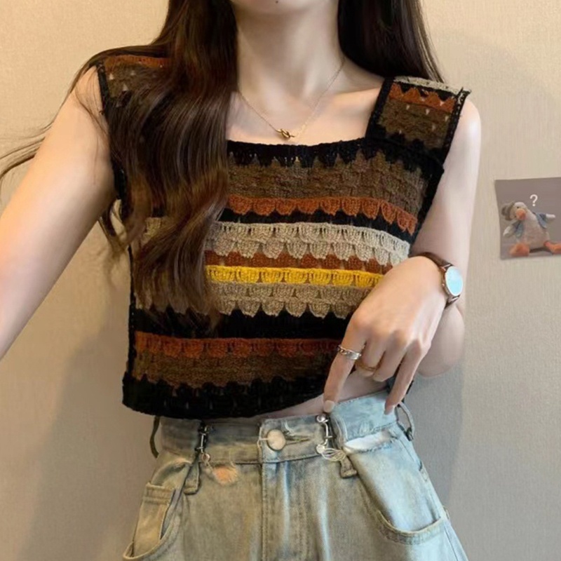 Áo Croptop Cổ Vuông Họa Tiết Kẻ Sọc Nhiều Màu Ngọt Ngào