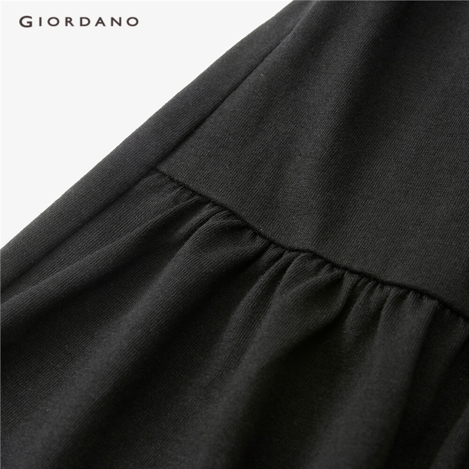 Đầm GIORDANO 05463463 dệt kim viền nhún bèo cổ tròn làm mát oxy công nghệ cao dành cho nữ