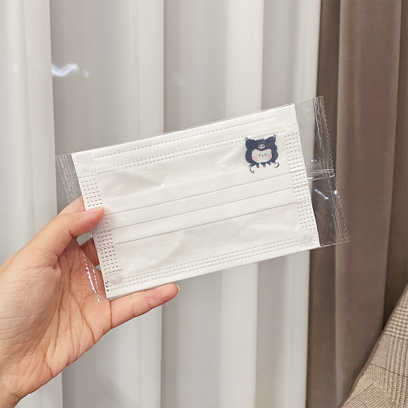 Khẩu Trang Ba Lớp Giữ Ấm Thoáng Khí Họa Tiết Hoạt Hình Xinh Xắn Dành Cho Bé 4-12 Tuổi