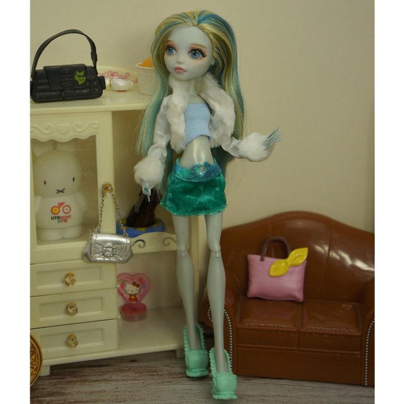 Bộ Búp Bê 27cm Hình Quái Vật Dễ Thương