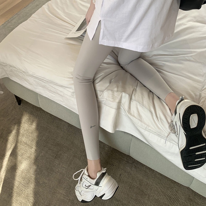 Quần Legging Thể Thao Dài Đến Mắt Cá Chân Eo Cao Co Giãn Màu Trắng Xám Cá Mập Phong Cách Xuân Hè Cho Nữ