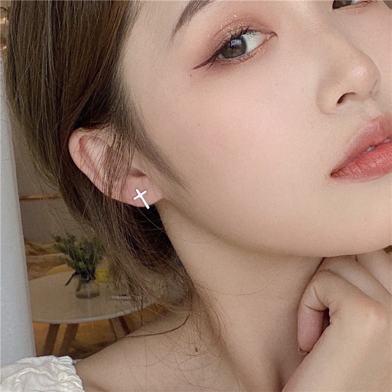 Bông Tai Bạc 2023 Hình Thánh Giá Mini Trơn Mịn Đơn Giản Dễ Phối Đồ Cho Nữ