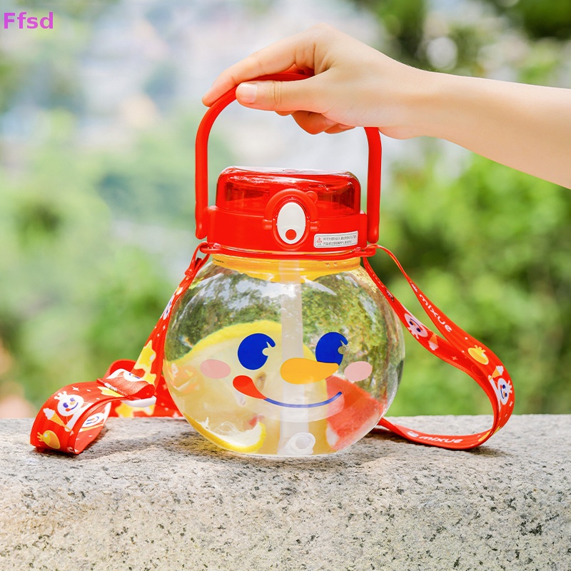 Bình Nước Hình Người Tuyết Dễ Thương 1400ml