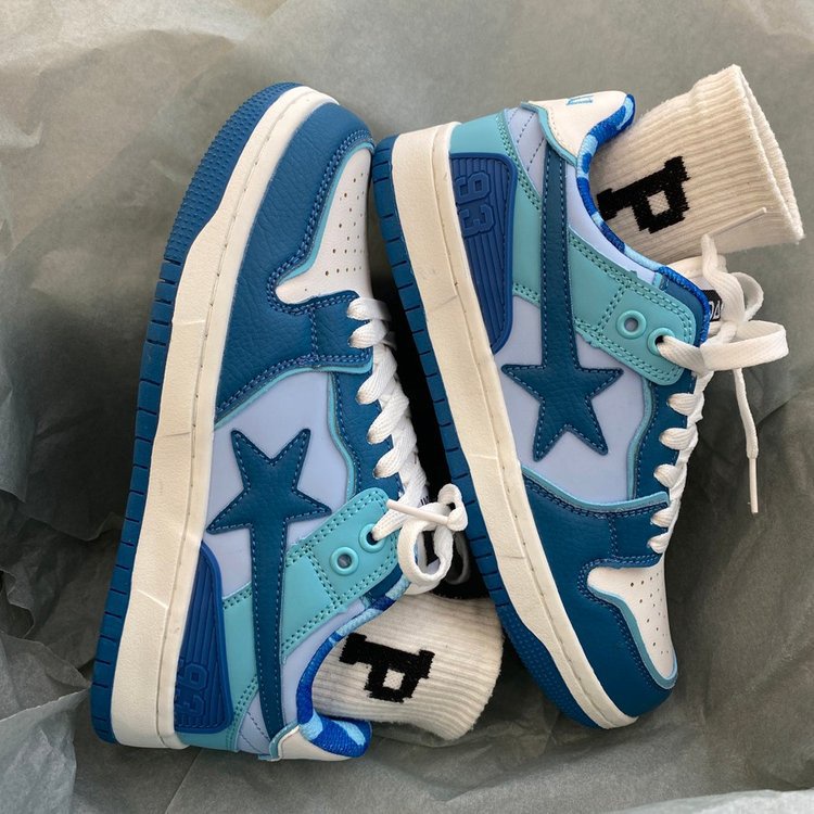Giày Trượt Ván ins Hình Ngôi Sao Xanh Dương Màu Sắc Chống Va Chạm Luyện Tập ins Cho Nữ Sinh