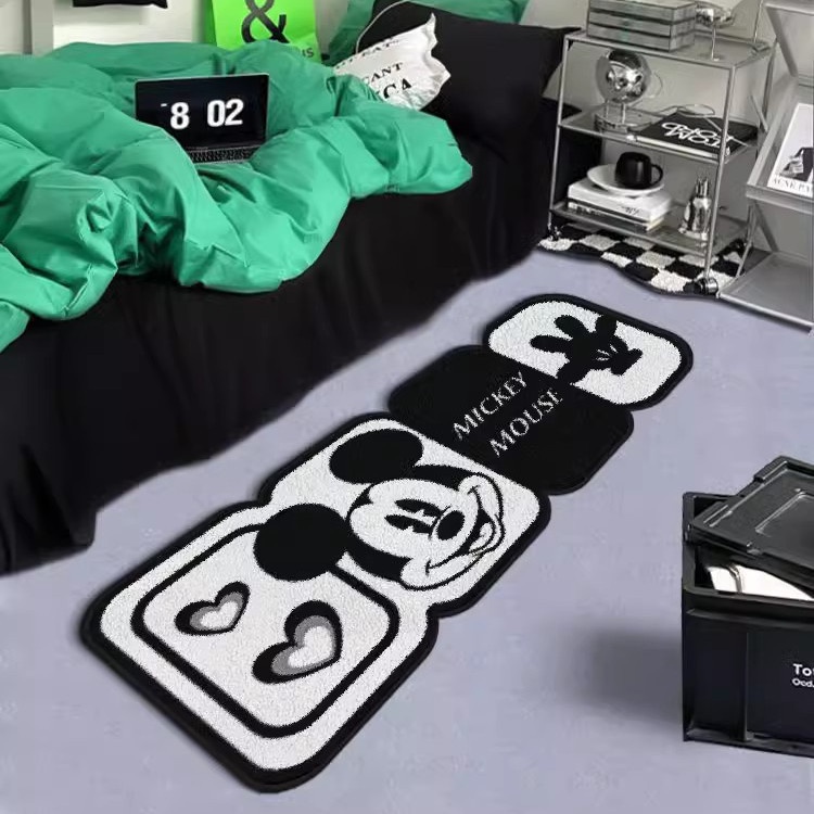 Thảm Lông Lót Sàn Hình Chuột Mickey Màu Trắng Đen