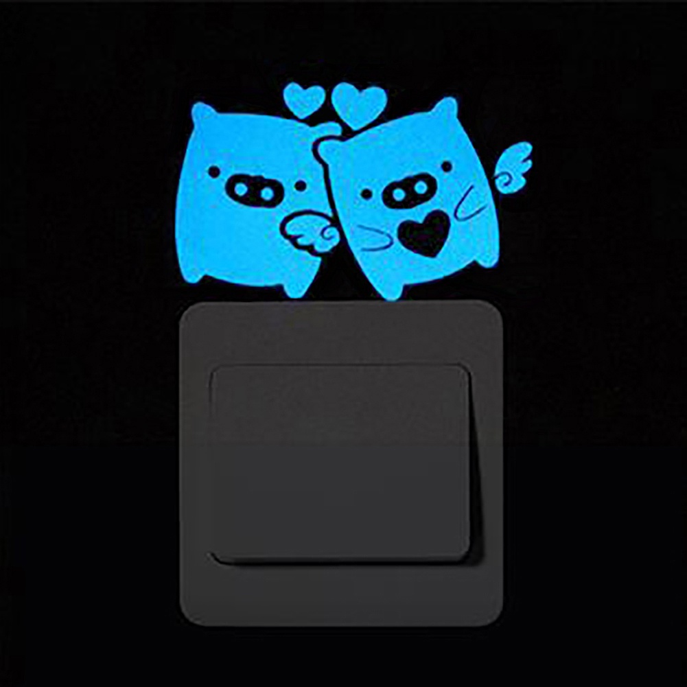 Miếng Dán Tường Trang Trí Hình Động Vật Hoạt Hình Phát Sáng Trong Đêm Tháo Được