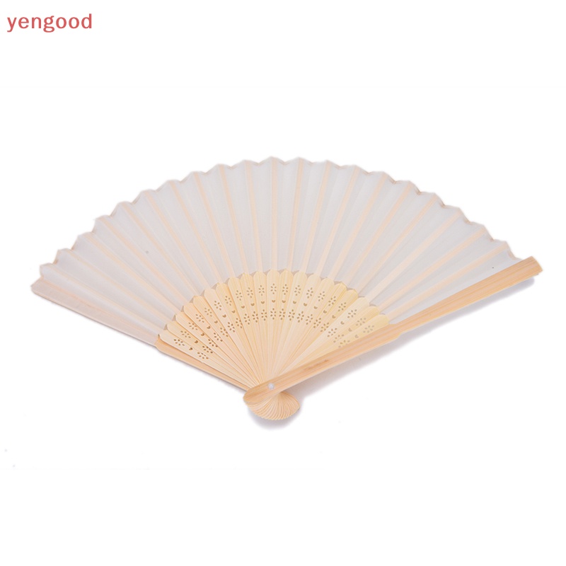 1 Chiếc Quạt Cầm Tay Bằng Tre Lụa Màu Ngà Phong Cách Trung Hoa Dành Cho Khách Dự Tiệc Cưới