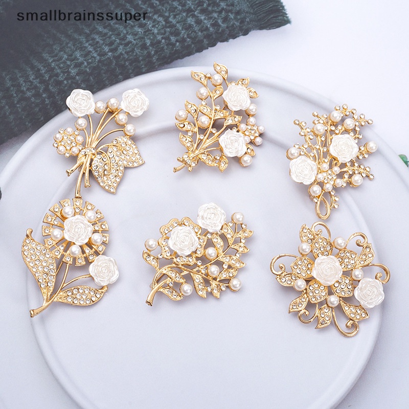 Ghim Cài Áo Hình Hoa Đính Ngọc Trai Giả Chống Ánh Sáng Thời Trang Cho Nữ