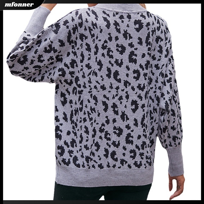 Áo Sweater Dệt Kim Trễ Vai Tay Dài Dáng Rộng In Họa Tiết Da Báo Cá Tính Cho Nữ