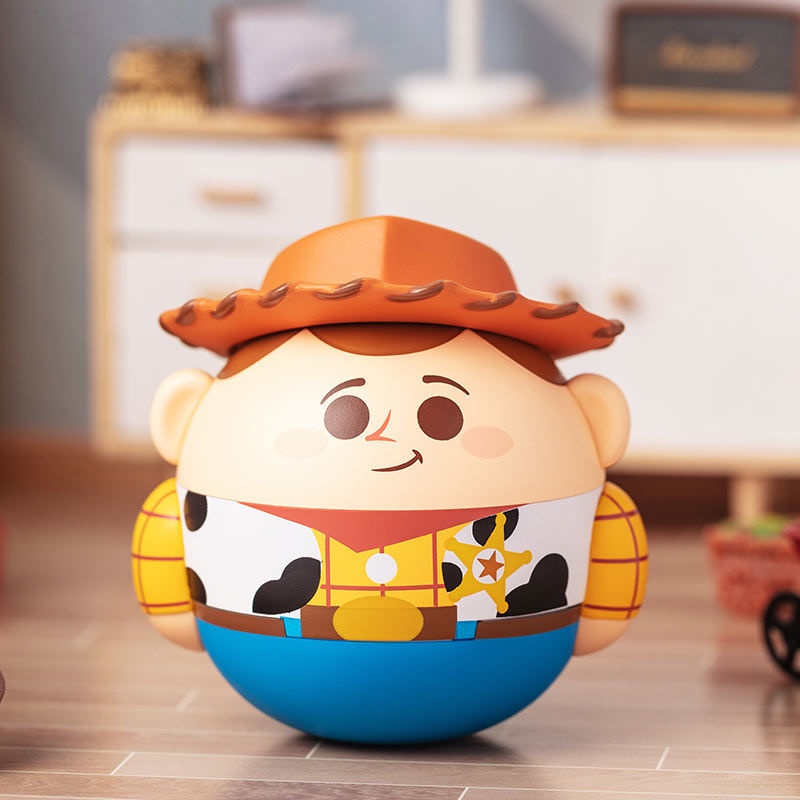 Gấu Dâu Tây Cuộn Chủ Đề Toy Story Đồ Chơi Trang Trí