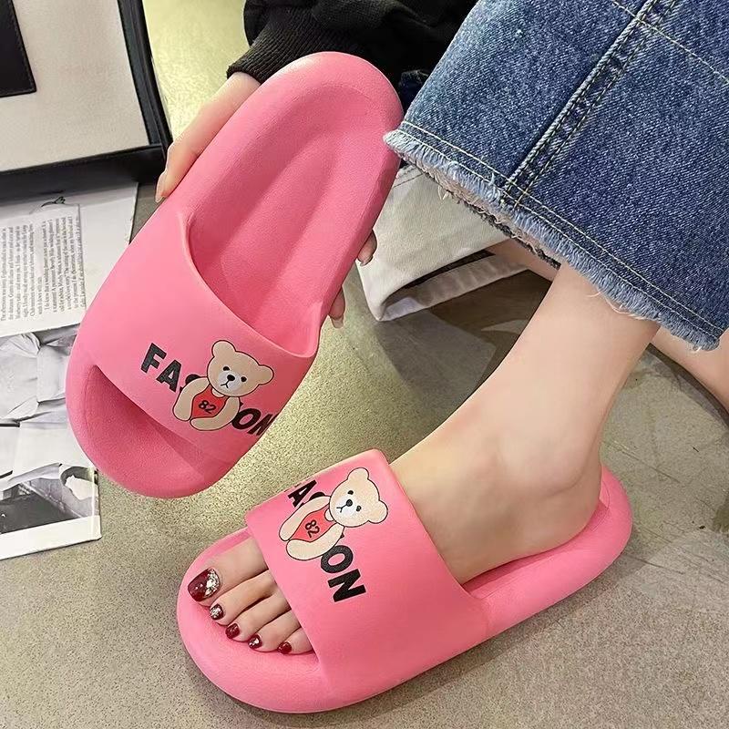 Dép Đi Trong Nhà / Ngoài Trời Đế Dày Mềm Mại Họa Tiết Gấu Hoạt Hình Dễ Thương