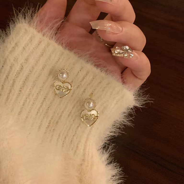 Bông Tai Ngọc Trai Hình Trái Tim Màu Trắng Sữa Thời Trang 2023 Cho Nữ